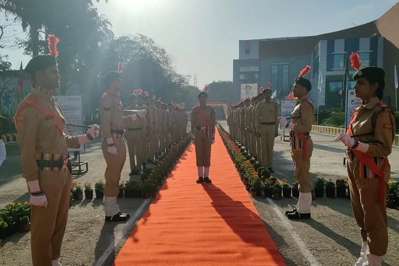Senior Wing & Senior Division Cadets